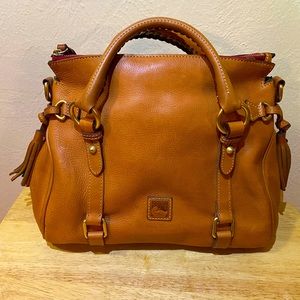 Dooney & Bourke Large Satchel in Natural